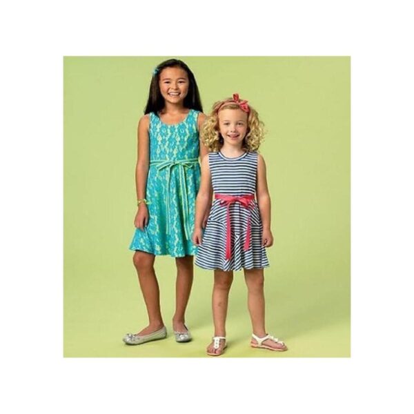 McCall Pattern Company m6915 Chidren vestidos el tamaño