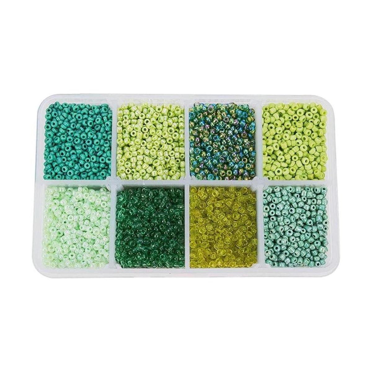 Caja de abalorios de vidrio de varios colores de
