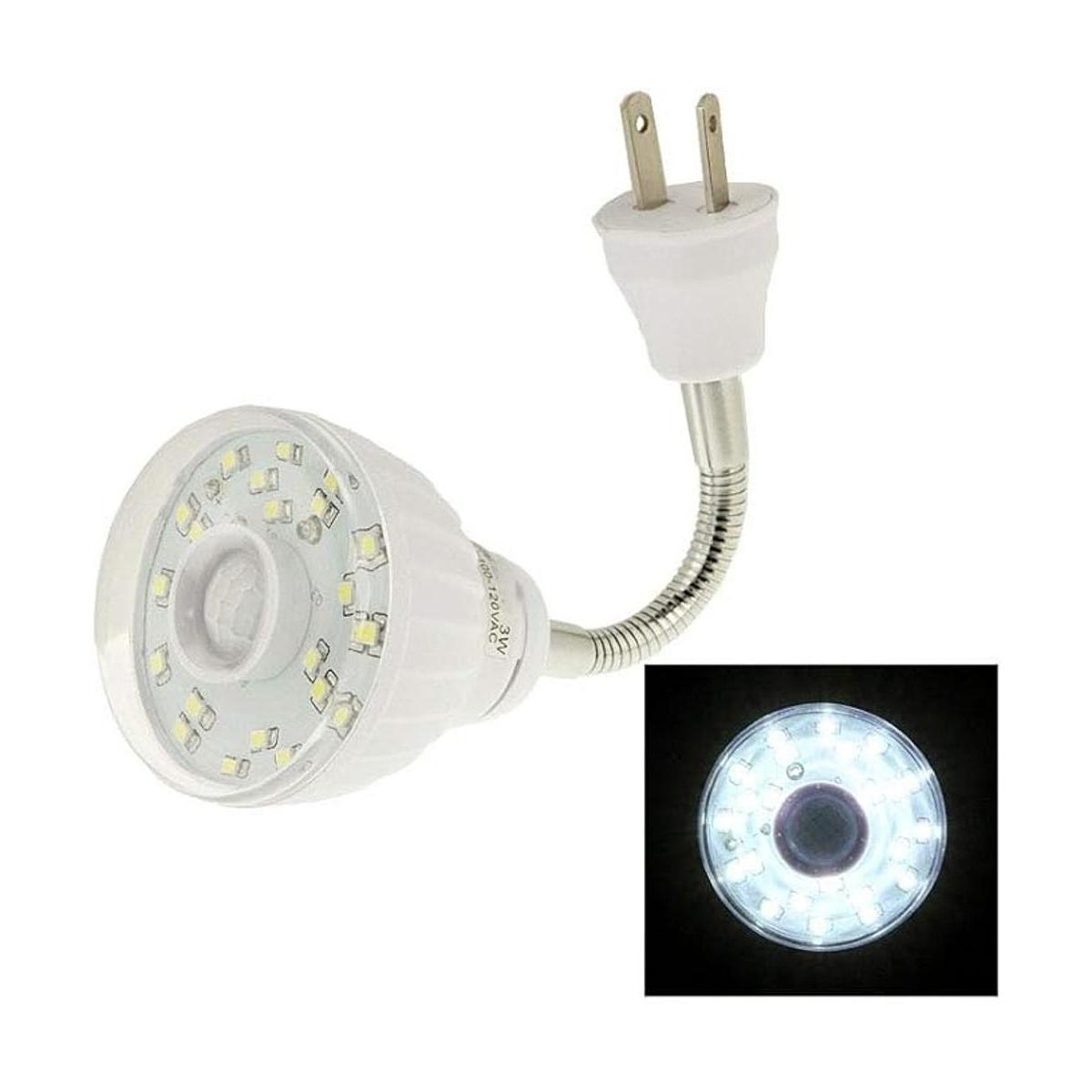 Luz nocturna LED activada por movimiento para enchufe de