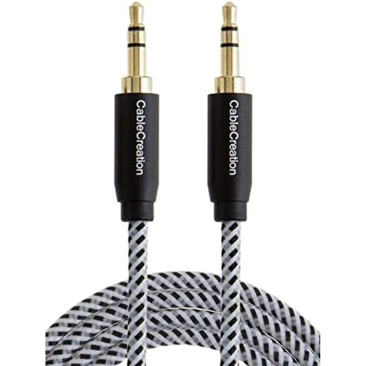 Cable estéreo de audio CableCreation chapado en oro de