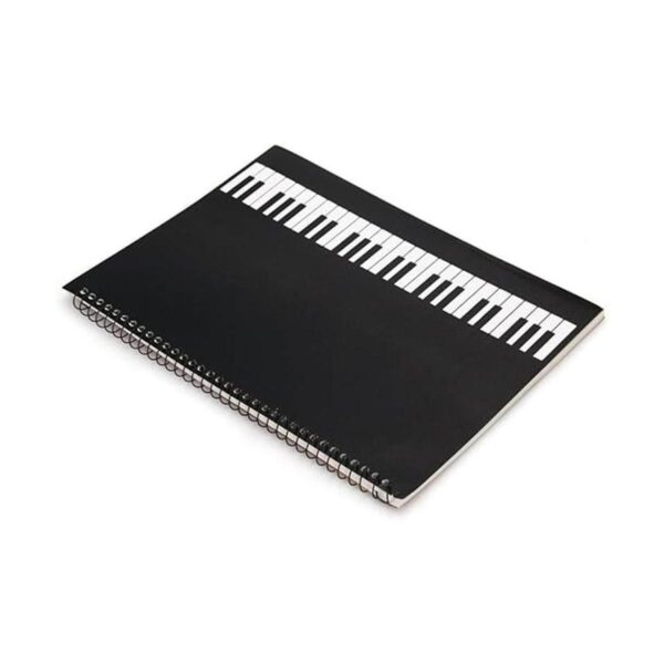 Cuaderno con hojas en blanco para música composición_6