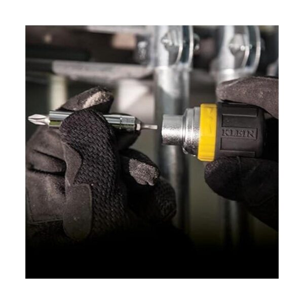 Klein Tool 32593 Desarmador corto de trinquete 6 en 1_3