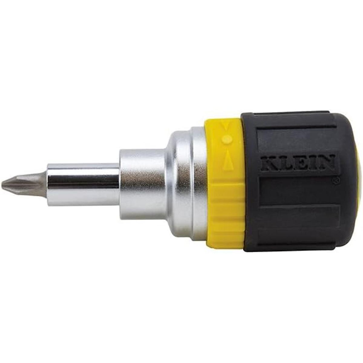 Klein Tool 32593 Desarmador corto de trinquete 6 en 1