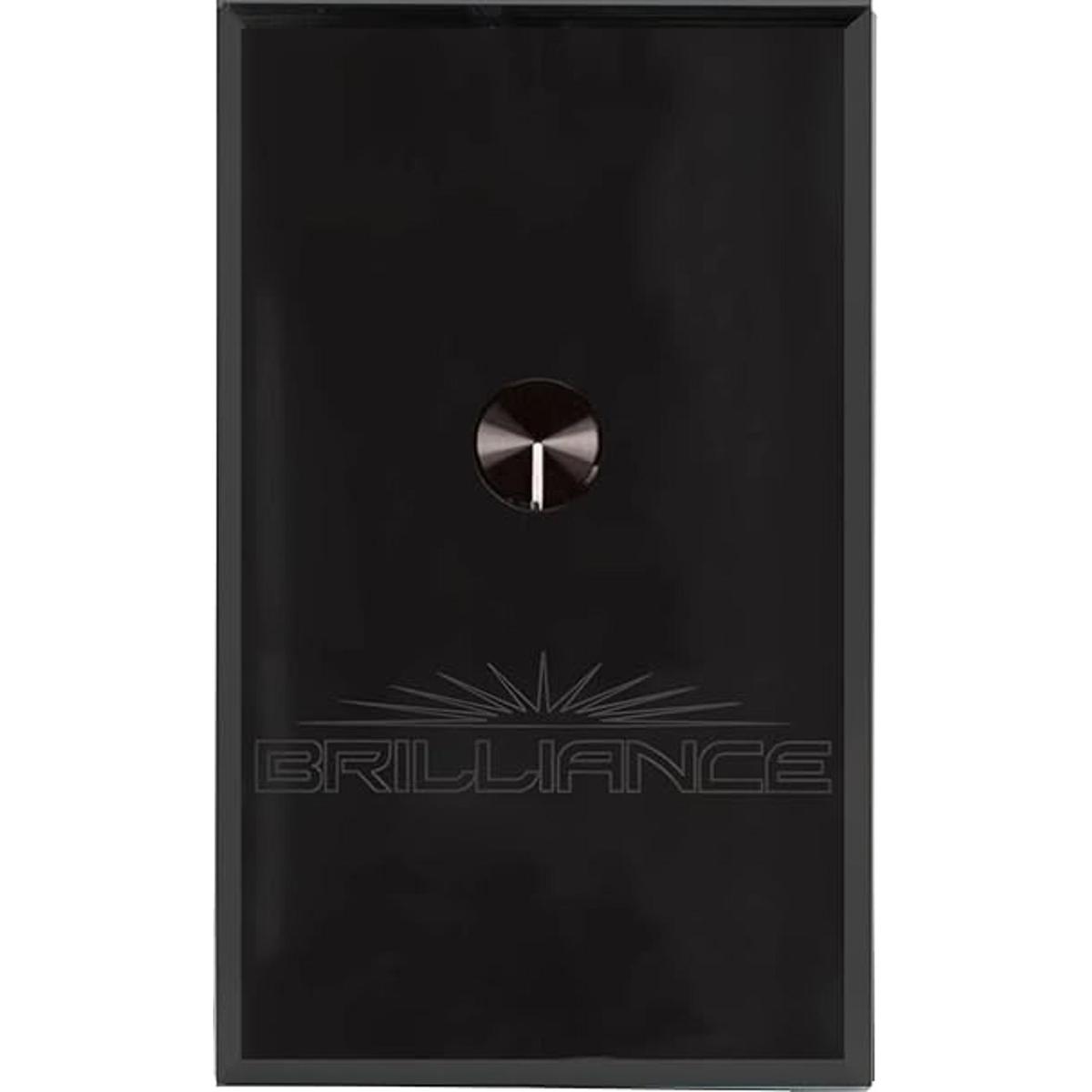 Brilliance Dimmer ofrece 12 VAC Dimming hasta 120 vatios;