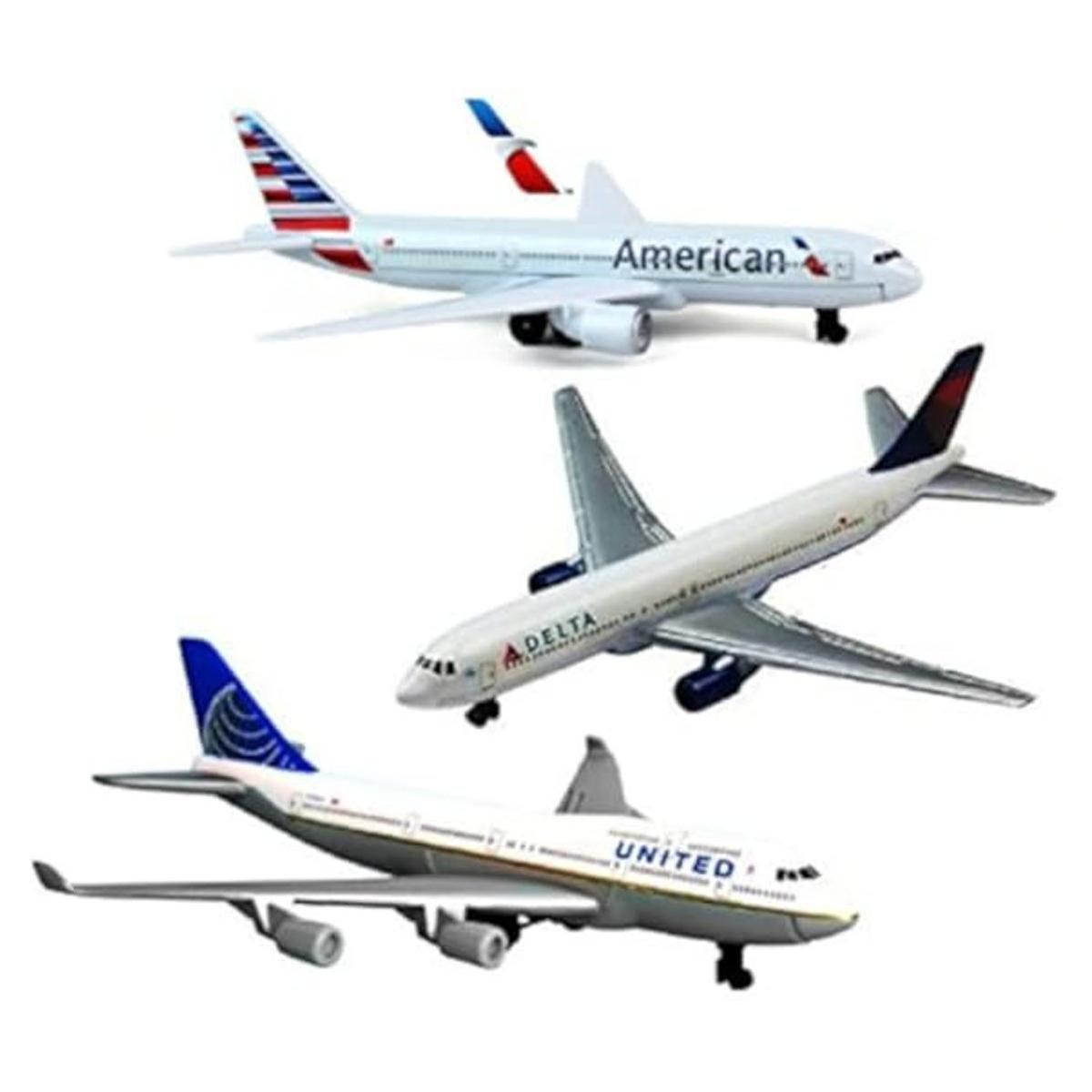 Daron American Airlines Delta United Airlines B747