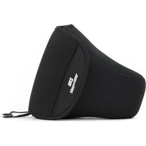 MegagGear MG1252 Funda para cámara Nikon D7500