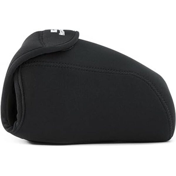 MegagGear MG1252 Funda para cámara Nikon D7500