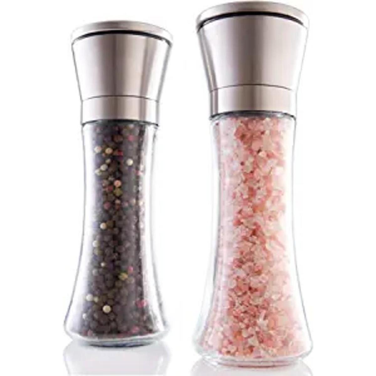 Hermoso juego de molinillo de sal y pimienta cocteleras