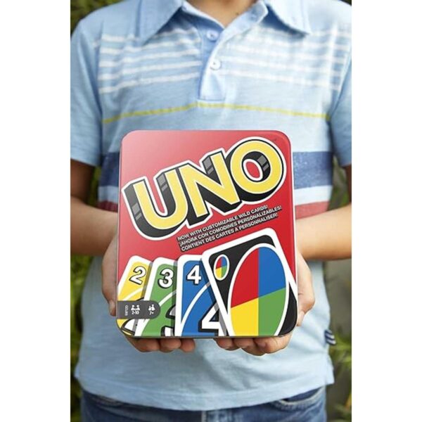 El juego de cartas familiar UNO con 112 cartas en una_2