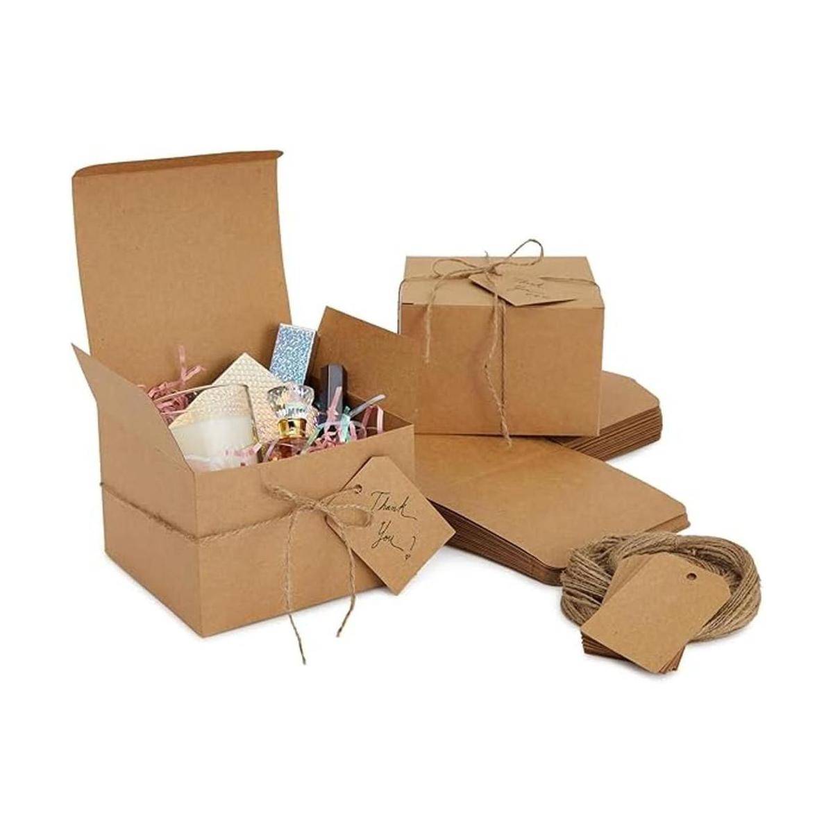 Cajas de regalo marrones con tapas a granel para