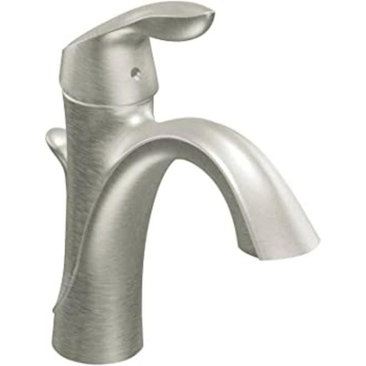 Llave monomando de arco alto Moen Eva para baño 6400BN