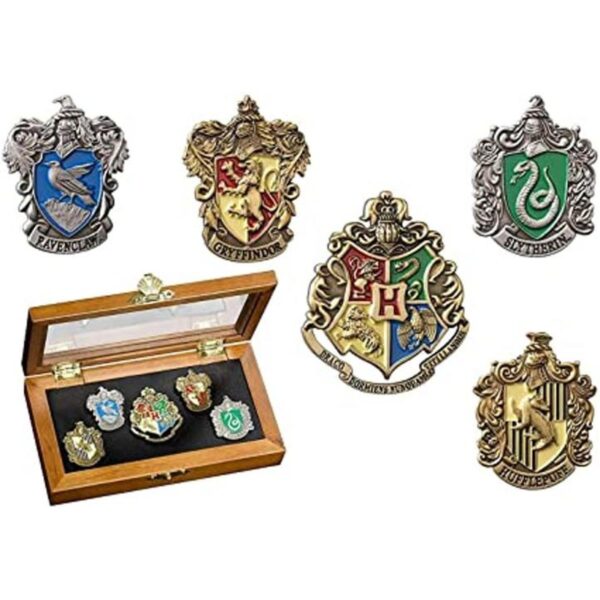 Set de prendedores con los escudos de las casas de Harry_1