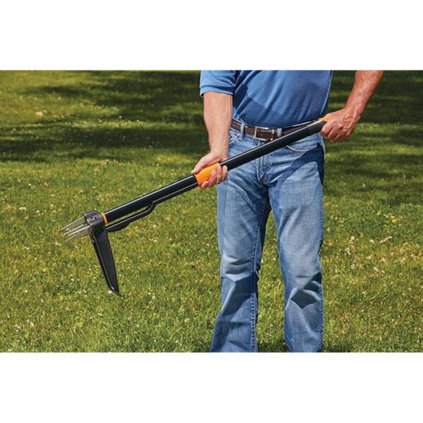 Escardillo de pie Fiskars de lujo 4 garras_5