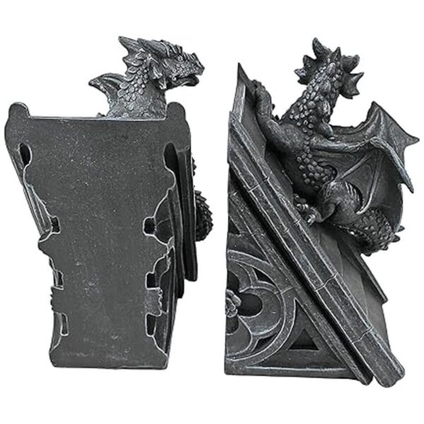 Design Toscano en Castillo Gótico Dragones Esculturales_3