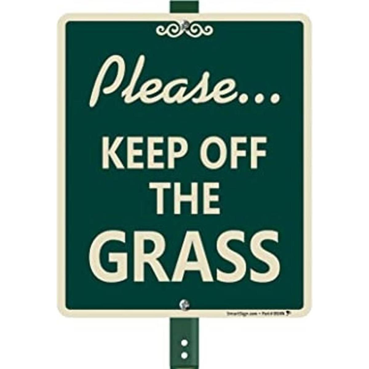 SmartSign Letrero de patio Please Keep Off The Grass de