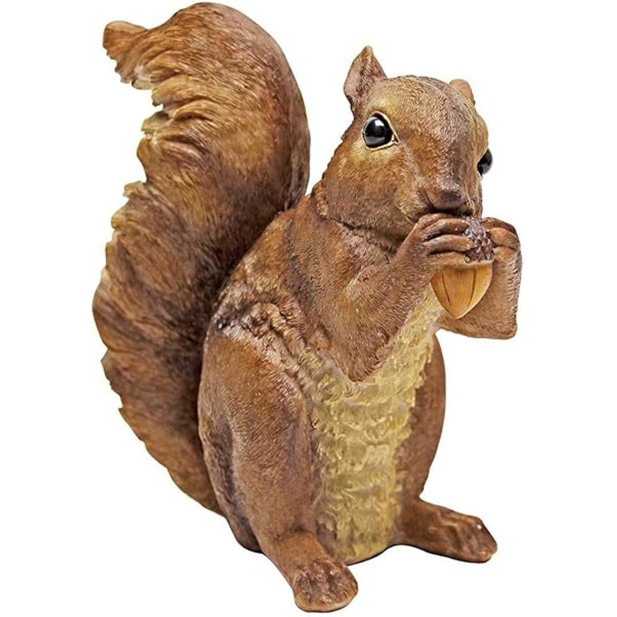Design Toscano QM188731 Chomper the Woodland Squirrel