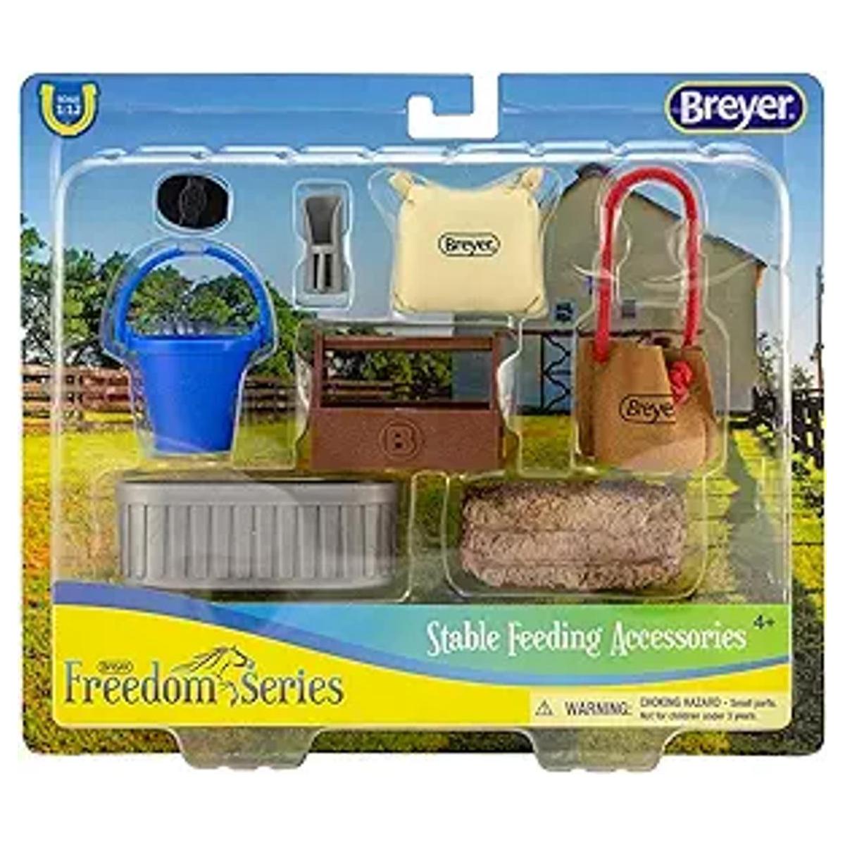 Conjunto de accesorios para establo de Breyer Multi Color