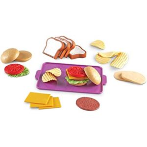 Equipo para aprender a hacer un súper sándwich de Sprouts_1