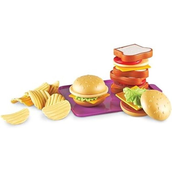 Equipo para aprender a hacer un súper sándwich de Sprouts_2
