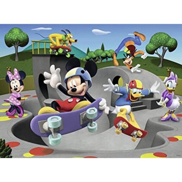 Ravensburger Mickey Minnie At The Skate Park_1