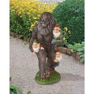 Estatua de pájaro para jardín con forma de gnomo. Pie_1