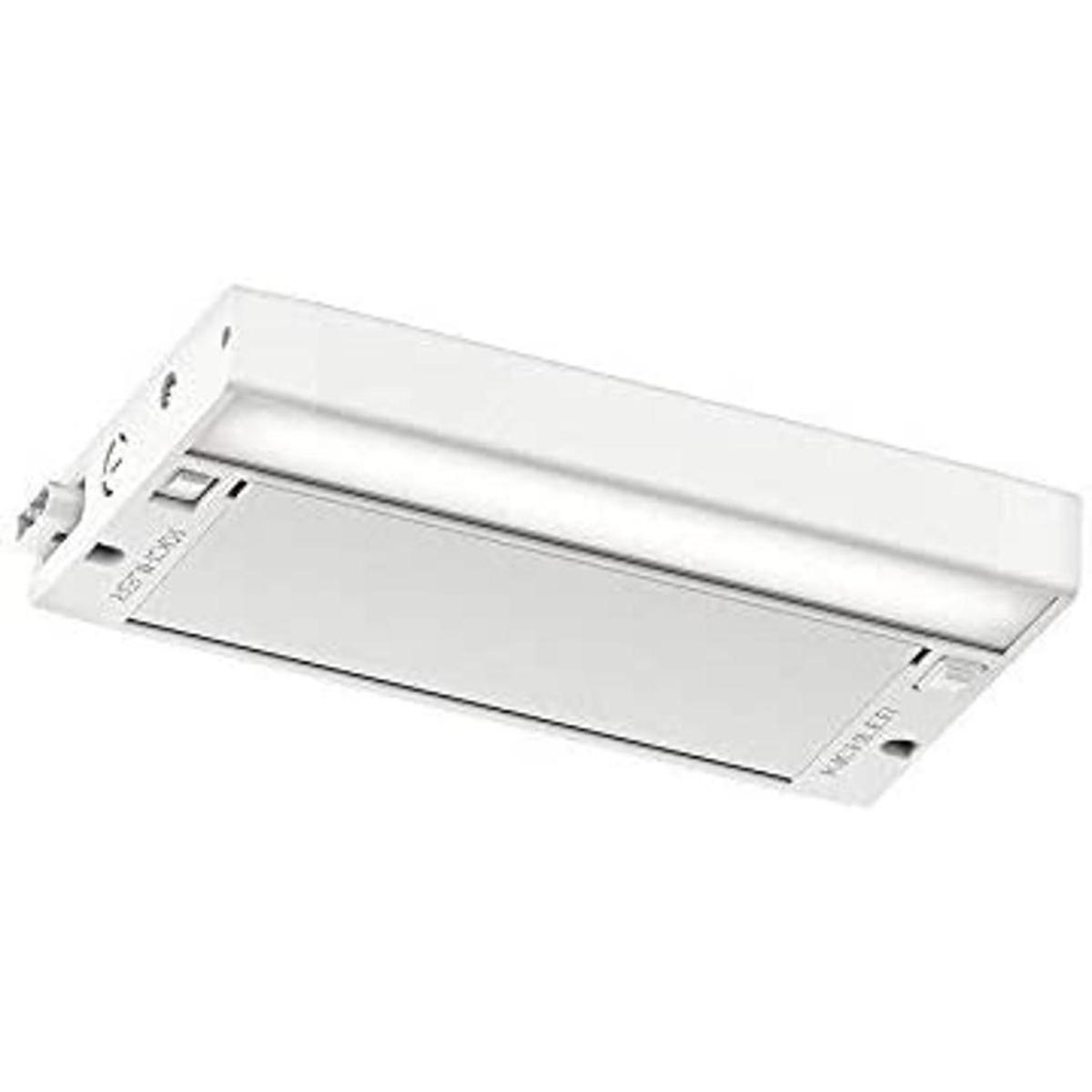 Kichler 6UCSK08WHT 6U Series Armario para debajo del