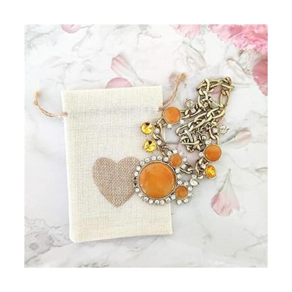 SumDirect Bolsas de arpillera de corazón con cordón 36