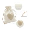 SumDirect Bolsas de arpillera de corazón con cordón 36