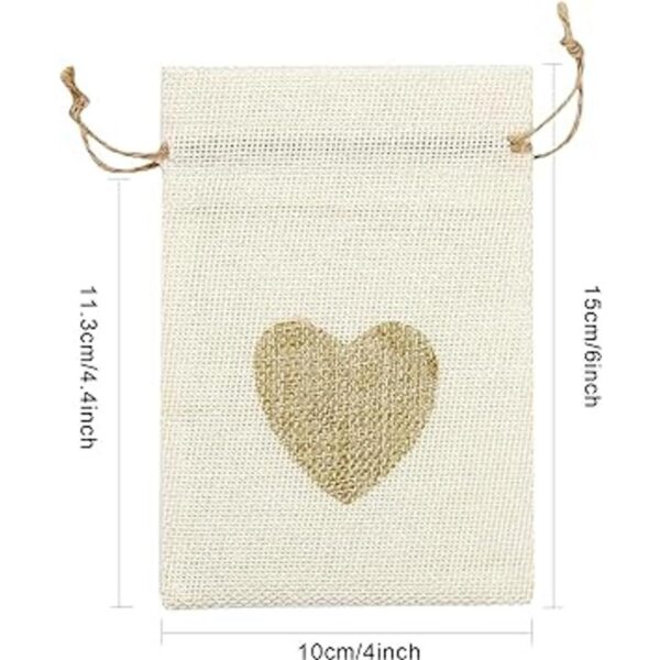 SumDirect Bolsas de arpillera de corazón con cordón 36