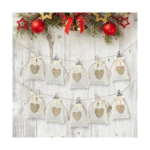 SumDirect Bolsas de arpillera de corazón con cordón 36