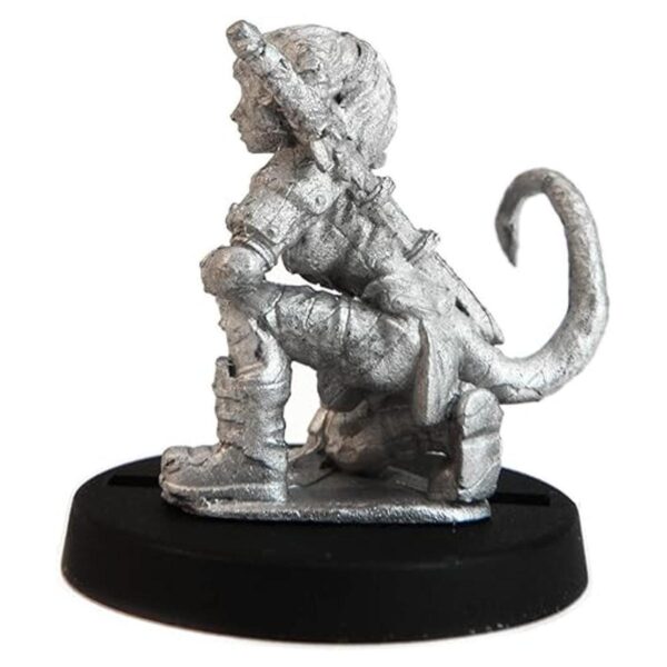 Stonehaven Miniatures Female Teifling Fighter Miniature_2