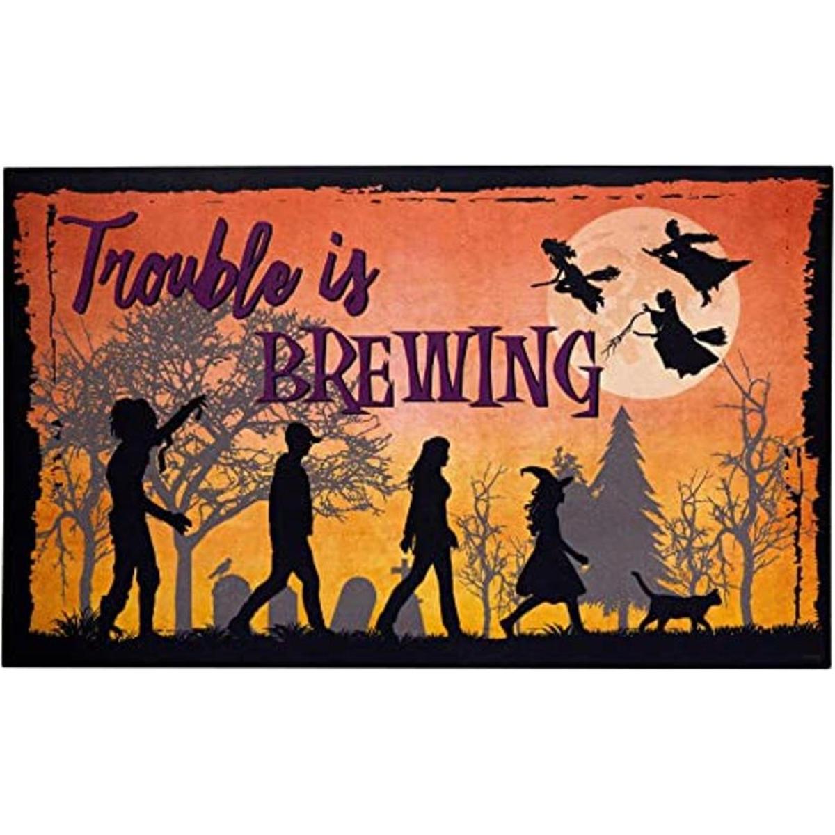Spirit Halloween Felpudo de Disney Hocus Pocus Trouble is