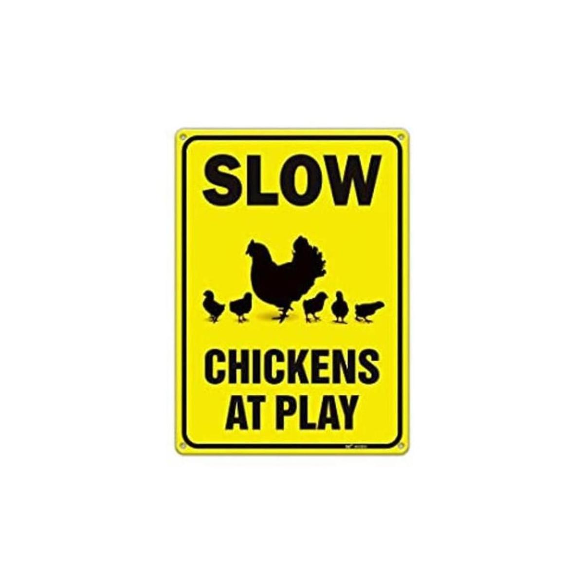 Señal de advertencia de pollos en juego de pollos