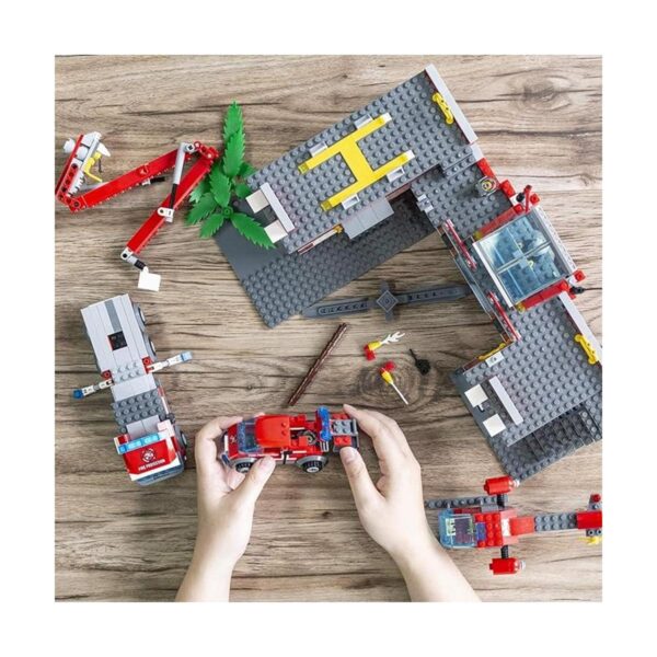 QLT QIAOLETONG Kit de construcción de estación de bomberos_5