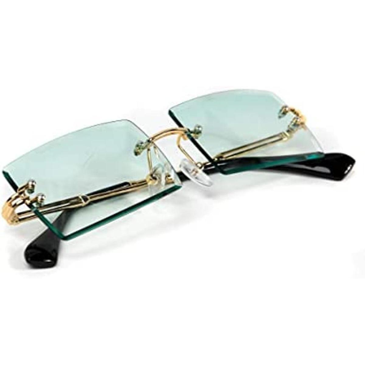 Gafas de sol de color azul turquesa con montura de oro