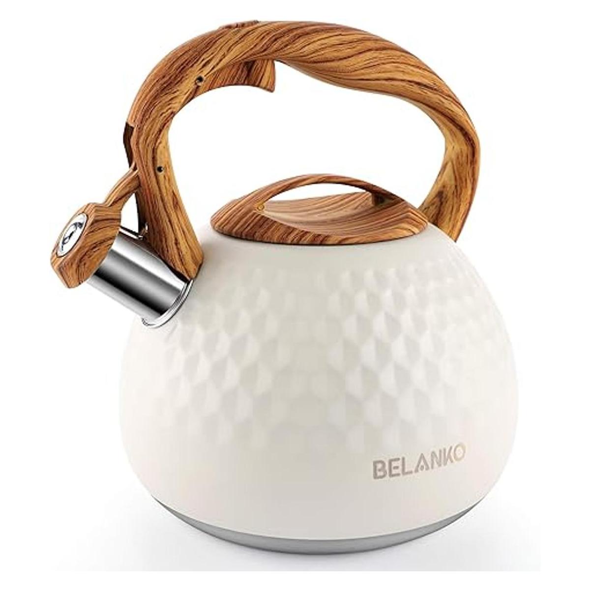 Tetera BELANKO de 2.7 cuartos de galón para estufa mango