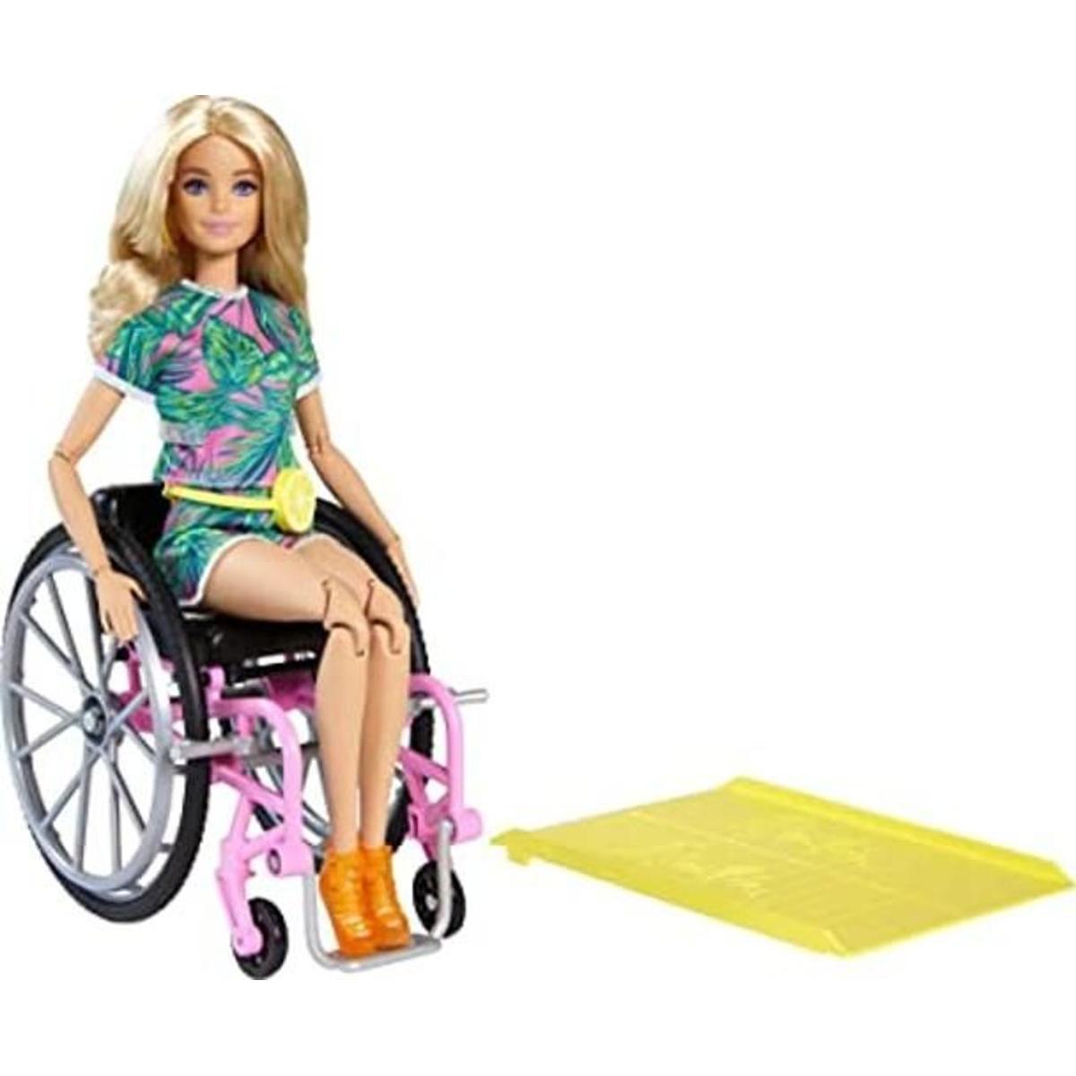 Barbie Fashionistas Muñeca 165 con silla de ruedas y