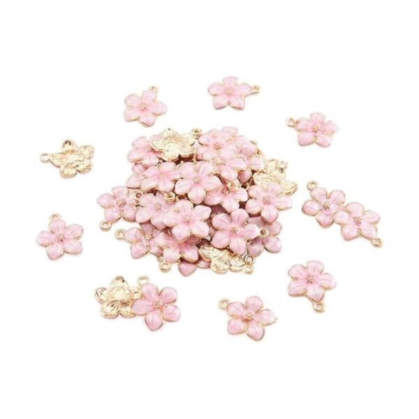 Beadthoven 100 colgantes de esmalte de flores rosadas