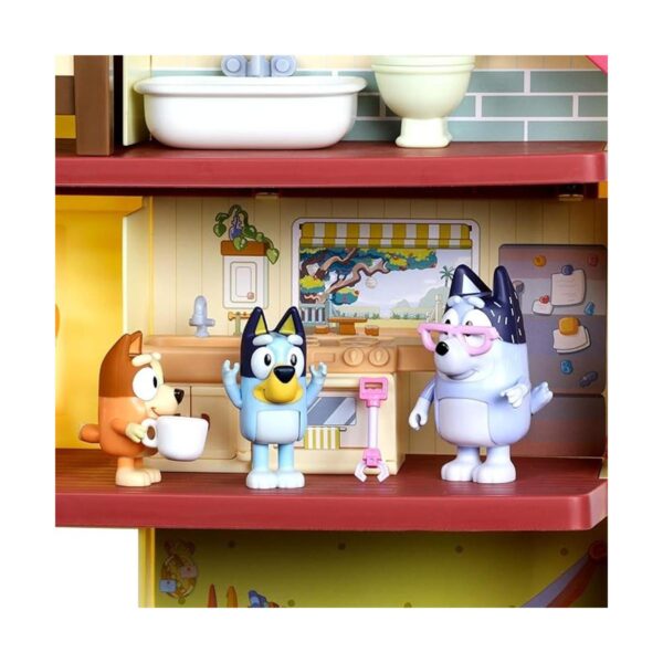Bluey Ultimate Lights Sounds Playhouse Toy Box_5