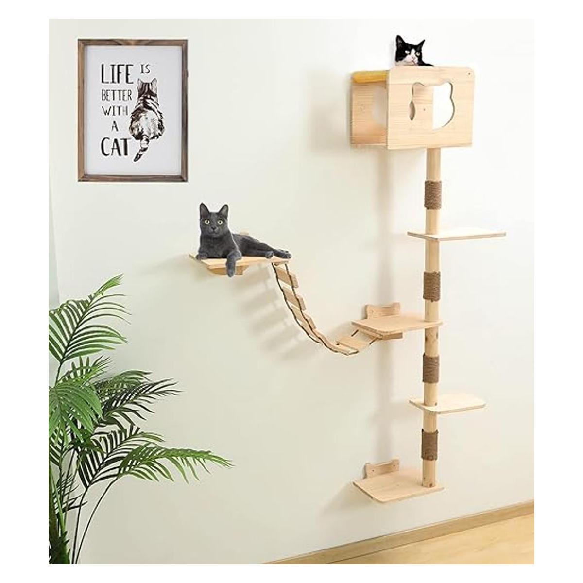Casa de árbol para gatos montada en la pared para