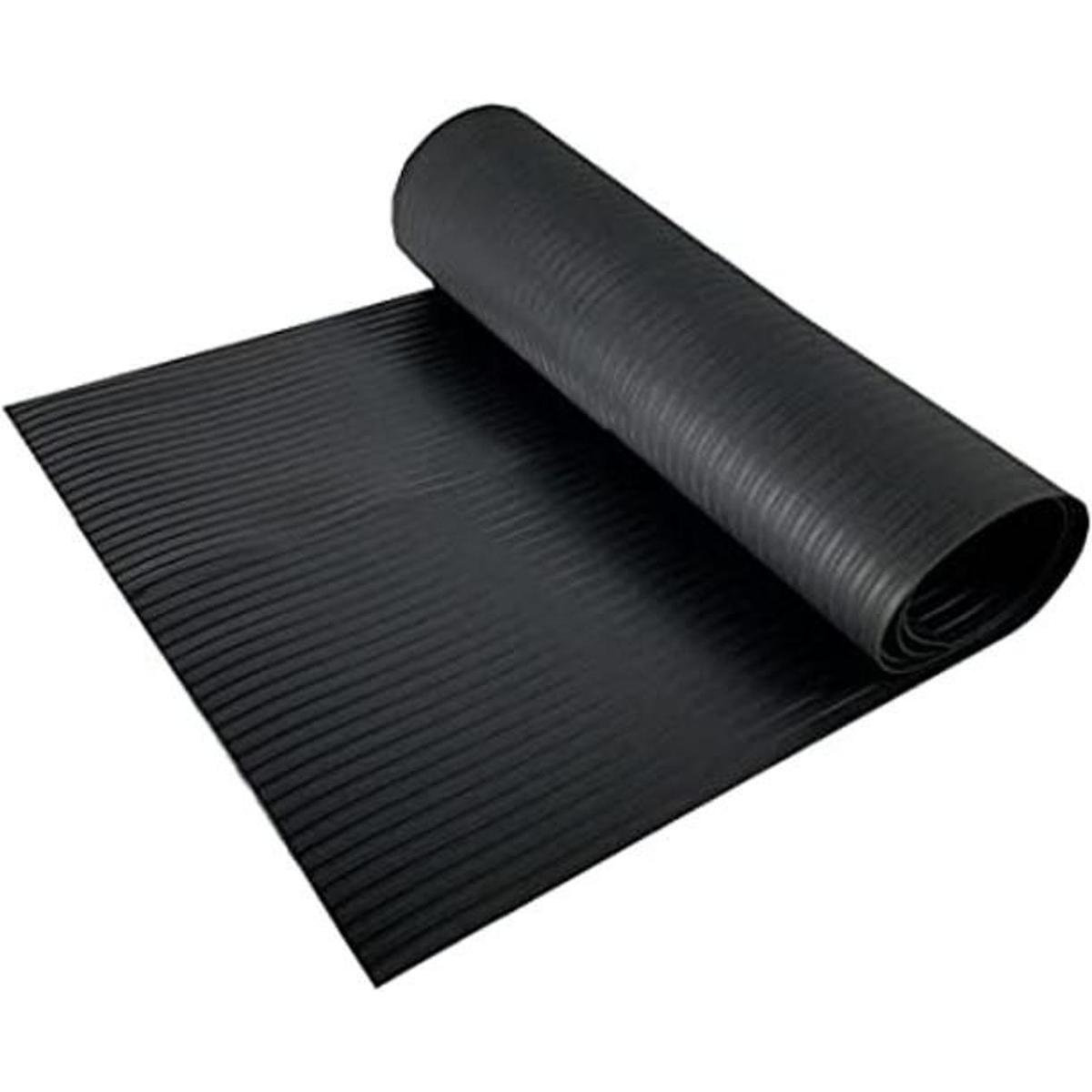 Resilia Utility Runner Plástico negro de 24 pulgadas de