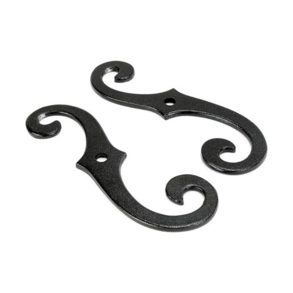 Renovators Supply Soportes para perro con obturador negro