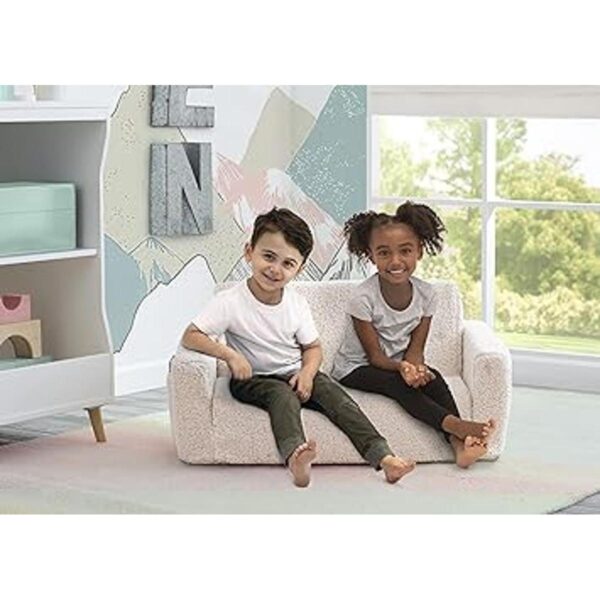 Delta Children Cozee Sofá convertible 2 en 1 de sherpa_2