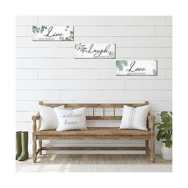 Letrero de madera con diseño de hojas de eucalipto