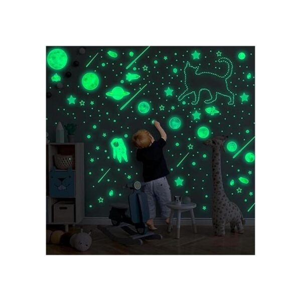 Estrellas que brillan en la oscuridad para decoración de