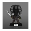 Funko POP Mandalorian de Star Wars con sable oscuro_3