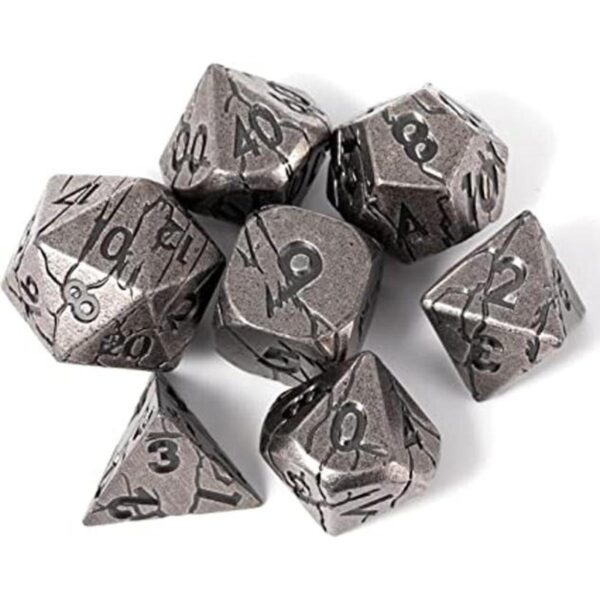 Dados de metal DND dados de metal de hierro agrietado_1