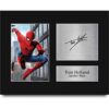 HWC Trading Tom Holland Gift USL Autografía impresa y