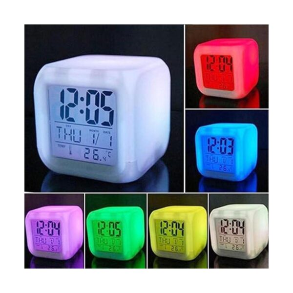 Mini reloj despertador digital de anime de punto pequeño