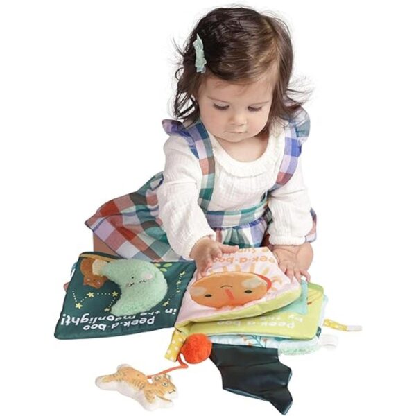 Manhattan Toy Fairytale PeekaBoo Cuaderno de notas de_6